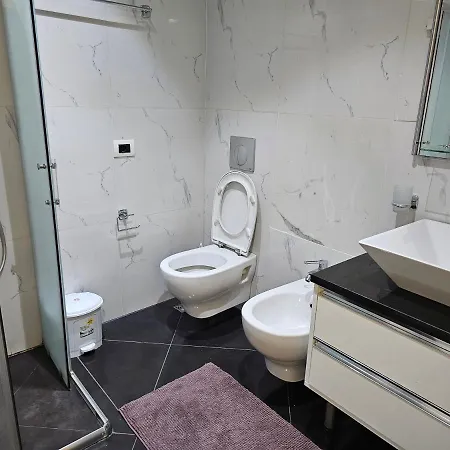 Lägenhet Exclusive Tirana