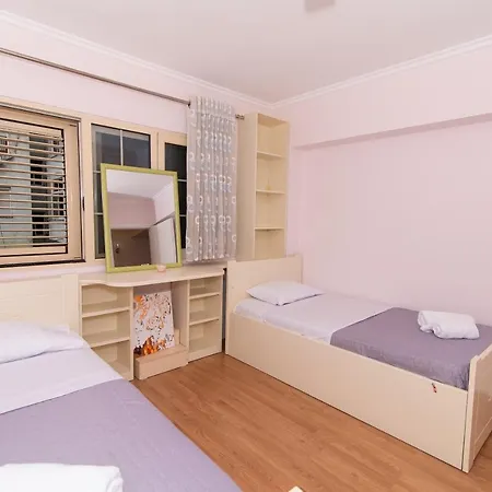 アパート Exclusive *